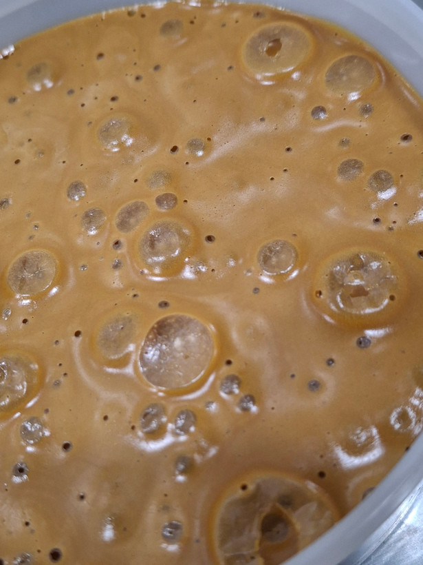 شیره سفید سنتی ملایر در وزن های 750 و 1000گرم شهتاک