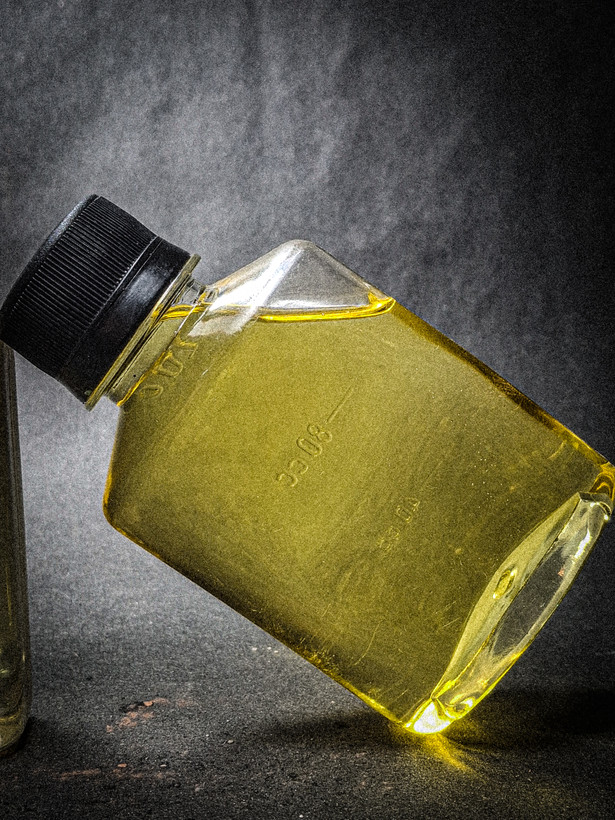 روغن کنجد خالص شهتاک
