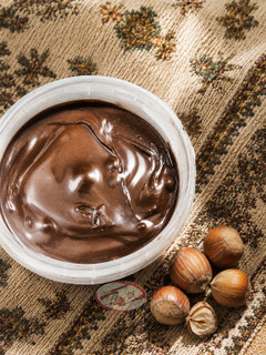 شکلات فندق